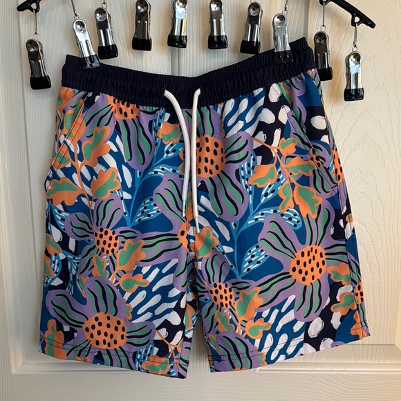 Vibrant Floral Men's Swim Shorts - Picture 1 of 1